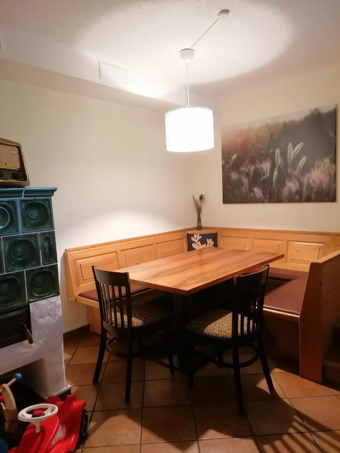 Ferienwohnung Schuhmann Mit Wintergarten Und Garten Therme Aquapulco Und Ikuna Erlebnispark, Zoo Schmiding 20 Min Mit Auto Entfernt Ab 3 Naechte Buchbar Hinzenbach Ngoại thất bức ảnh